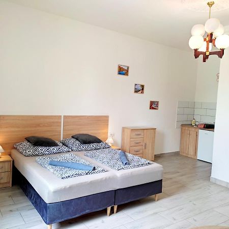 Panorama Apartman วาค ภายนอก รูปภาพ